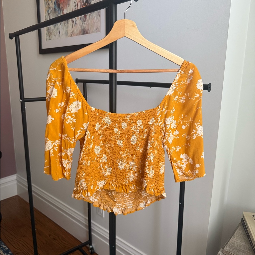 Women’s Floral Smocked Top